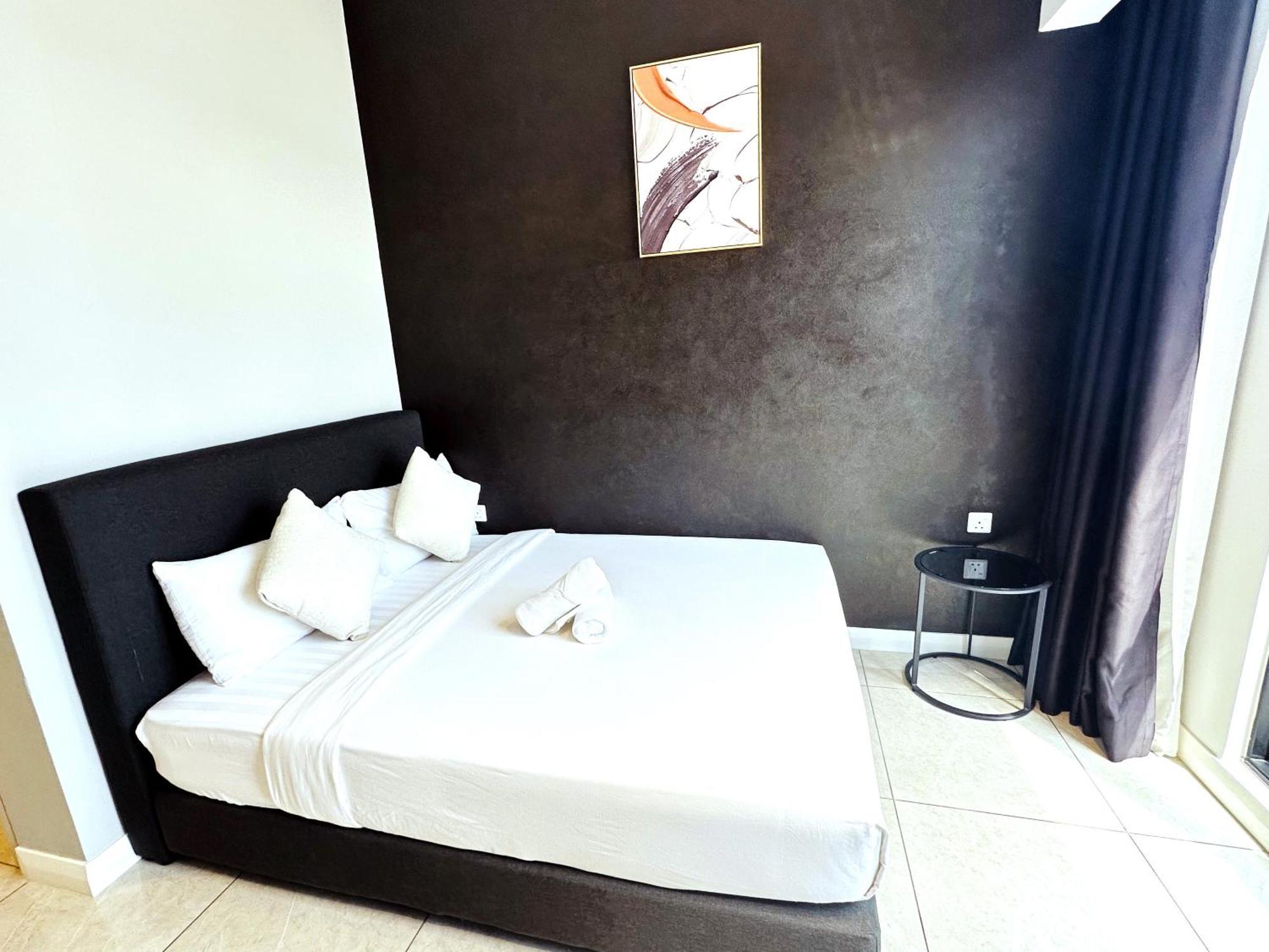 Hotel Axon By Starplus